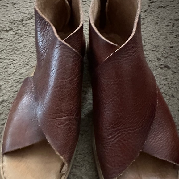 Flat sandals, very comfortable, size 10, Born brand, leather. - Picture 3 of 6